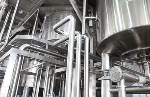 What is the difference between 304, 304L, 316, and 316L?